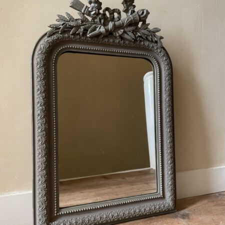 Spiegel Louis Philippe  Kuif  86 cm.
