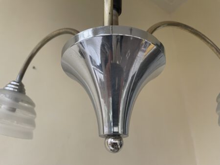 Plafondlamp 3 arms hout/verchroomd matglazen kelken  jaren 30 - Afbeelding 7