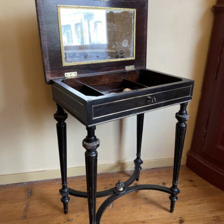 Toilettafeltje Napoleon III Make-up Tafel