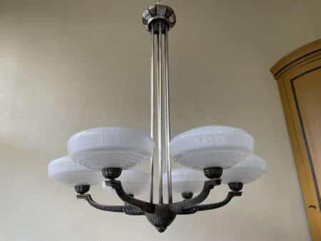 Plafondlamp 6 arms Verzilverde Pendel Clichyglazen Kelken jaren 40