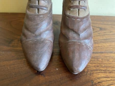 Solid antique wooden boots (victorian) - Afbeelding 7