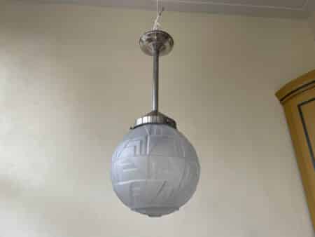 Lamp A- Symetrische Bol Art Deco jaren 30