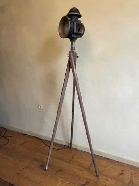 Industriele Vloerlamp op Oud Statief - Afbeelding 19