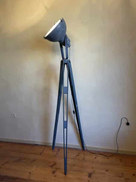 Industriele Vloerlamp op Statief - Afbeelding 4