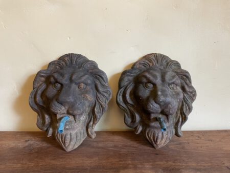 Waterspuwer Fontijn Leeuwenkop 19e eeuws