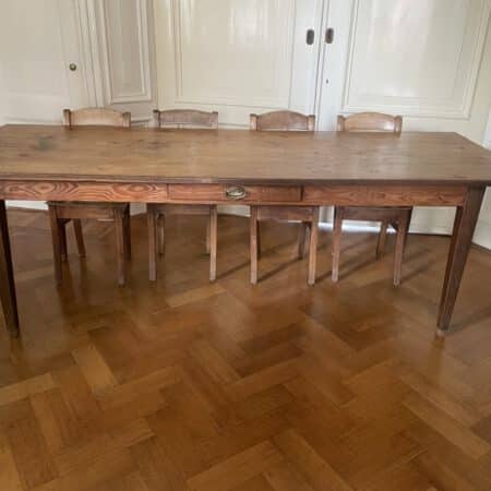 Eettafel Leeftafel Tafel 247 cm.