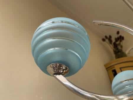 Plafondlamp 4 arms blauwe bollen verchroomd messing art deco jaren 30 - Afbeelding 12