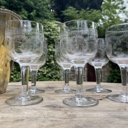 6 x 19e eeuwse hand gegraveerd Wijnglazen Glazen