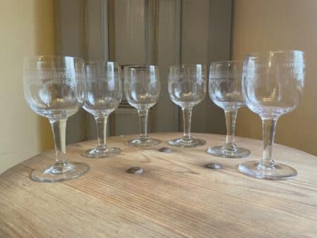 6 x 19e eeuwse hand gegraveerd Wijnglazen Glazen