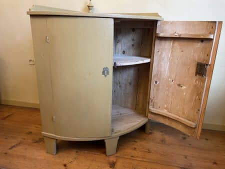 Oud Hollandse Hoekkast met bolle deuren - Afbeelding 12