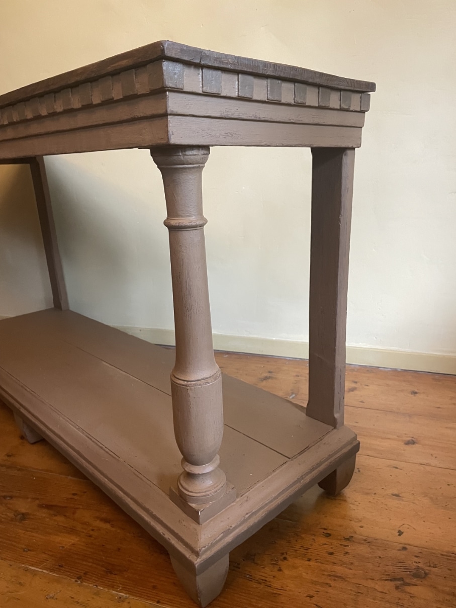 https://www.toonkamerwebshop.nl/wp-content/uploads/2025/01/Sidetable-wall-Table-Hungarian-antique-www.toonkamerwebshop.nl-2.jpg