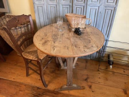 Wijnproeftafel Table Vigneron