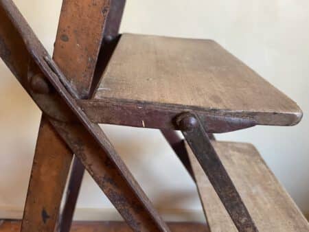 Trap Etalage Standaard - Afbeelding 5
