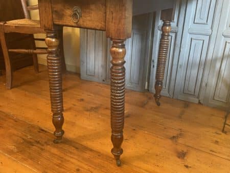 Hangoortafel Sidetable Notenhout - Afbeelding 9
