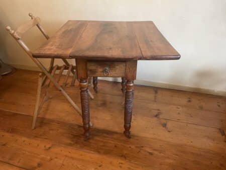 Hangoortafel Sidetable Notenhout - Afbeelding 17