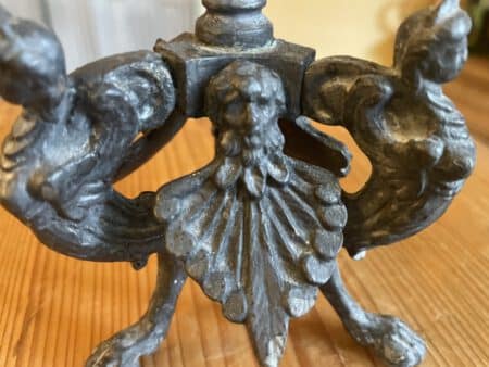 Kandelaar met Mytische figuren19e eeuws - Afbeelding 6