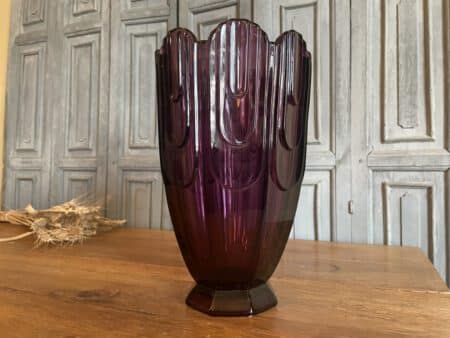 Vaas Paars Kleurig art deco 1930