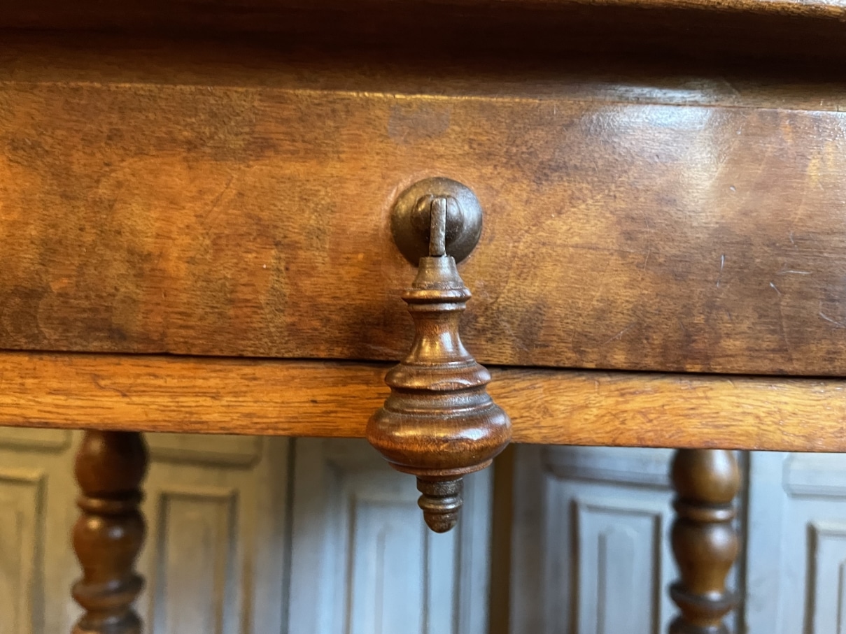 Tafeltje Bijzettafeltje Notenhout - Afbeelding 3