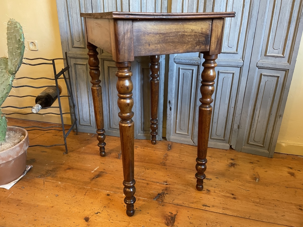 Tafeltje Bijzettafeltje Notenhout - Afbeelding 10