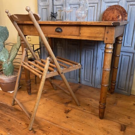 Tafeltje Werktafel Eettafeltje