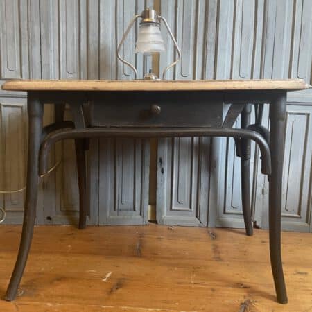 Tafeltje Bijzettafeltje Baumann