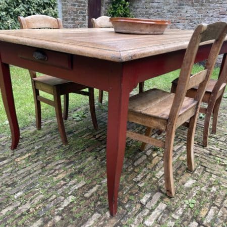 Tafel Eettafel Leeftafel