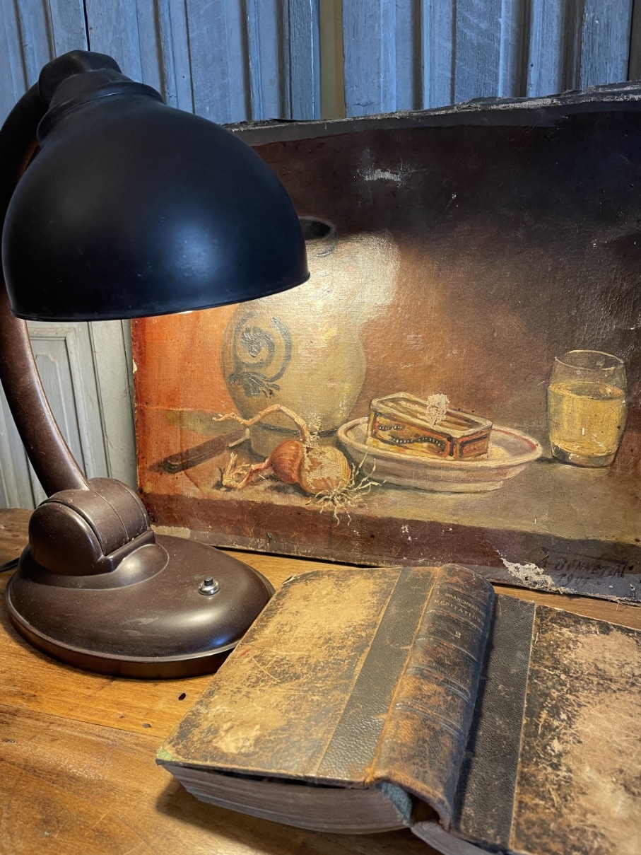 https://www.toonkamerwebshop.nl/wp-content/uploads/2026/07/eric-Kirkman-cole-lamp-bureaulamp-bakeliet-www.toonkamerwebshop.nl_.jpg