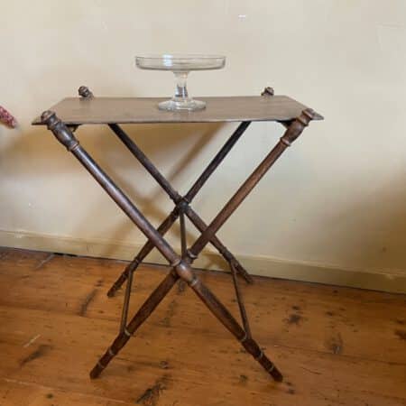 Klaptafel Bijzettafeltje